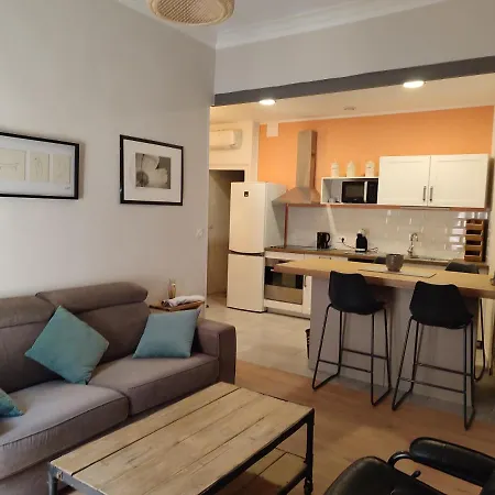 Apartment Location T3 A *