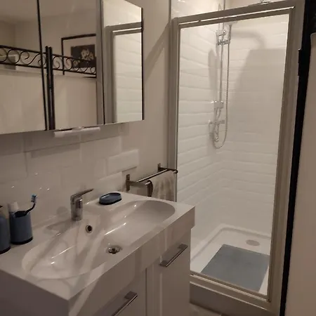 Location T3 A Apartment *